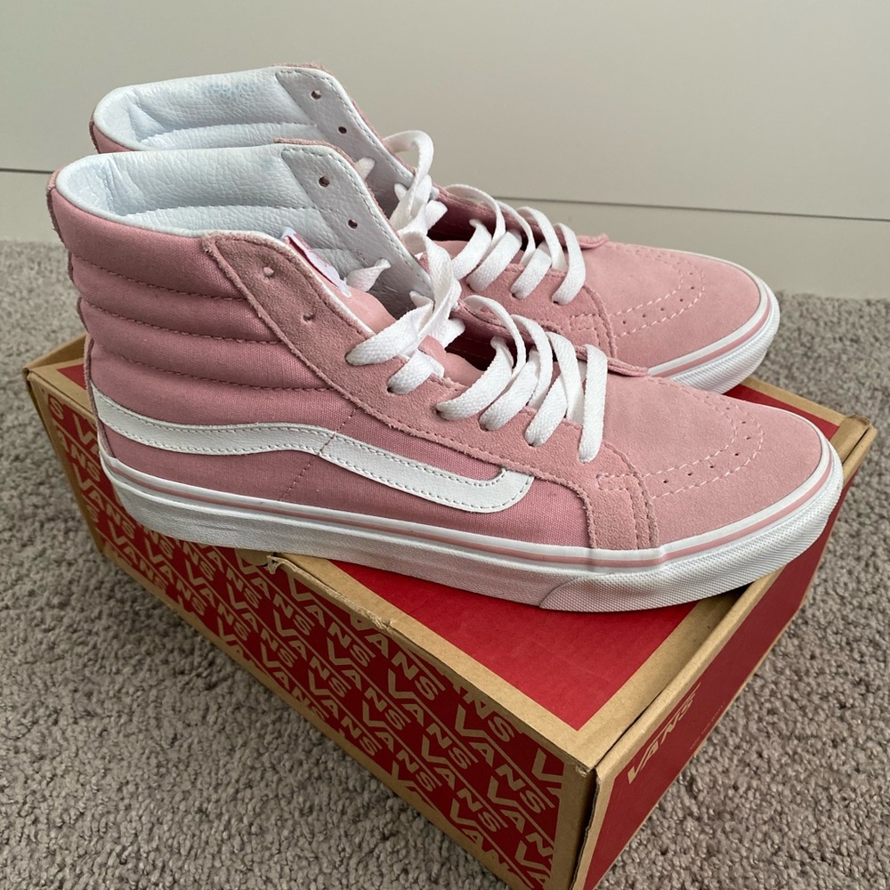 Women’s Vans Sk8- Hi